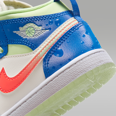 Jordan 1 Mid SE Little Kids' Shoes. Nike.com